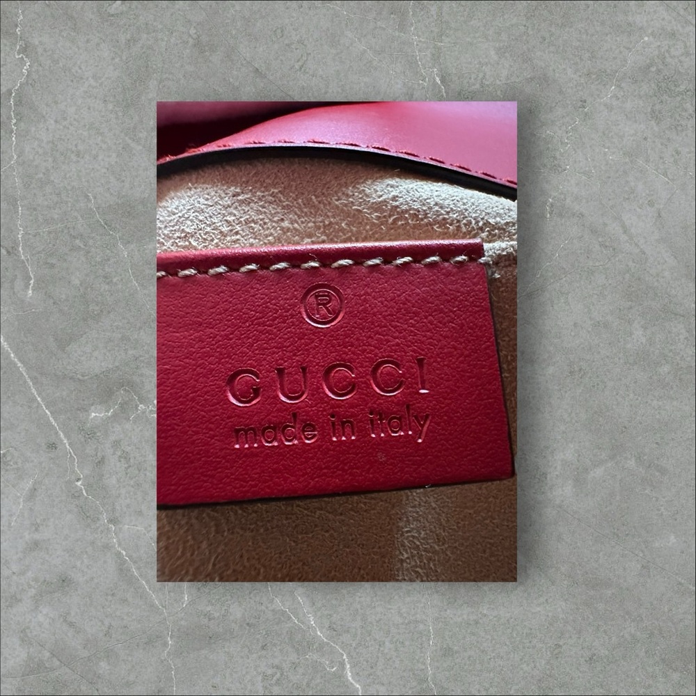 Gucci GG Marmont Bag with Matelasse Leather and Chevron Quilting - Picture 6 of 10